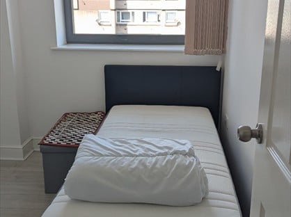 Room in a Shared Flat, Station Grove, HA0