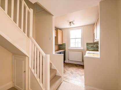 1 Bed Flat, Caledonia Place, BS8