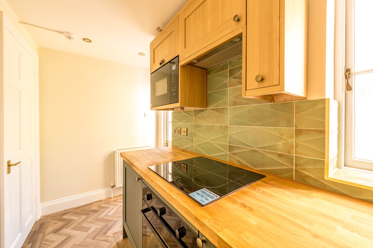 2 Bed Flat, Caledonia Place, BS8 photo 4