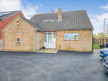 7 bed room for rent in Room in a Shared House, The Grove, NG31