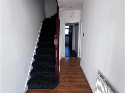 5 Bed Terraced House, Reede Road, RM10
