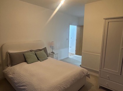 2 Bed Flat, Boundaries Road, SW12