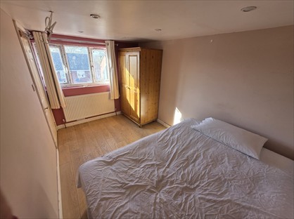 Room in a Shared House, Trent Road, SL3