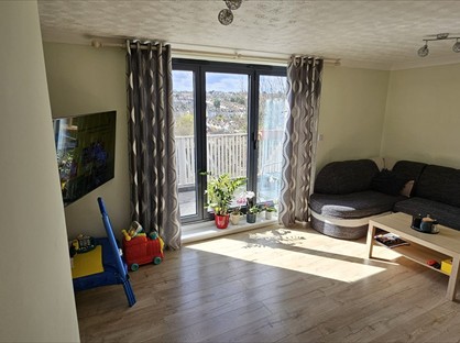 2 Bed Flat, Upper Luton Road, ME5