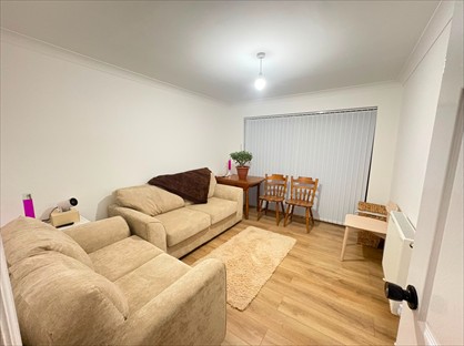 3 Bed Semi-Detached House, Martin Rise, B37