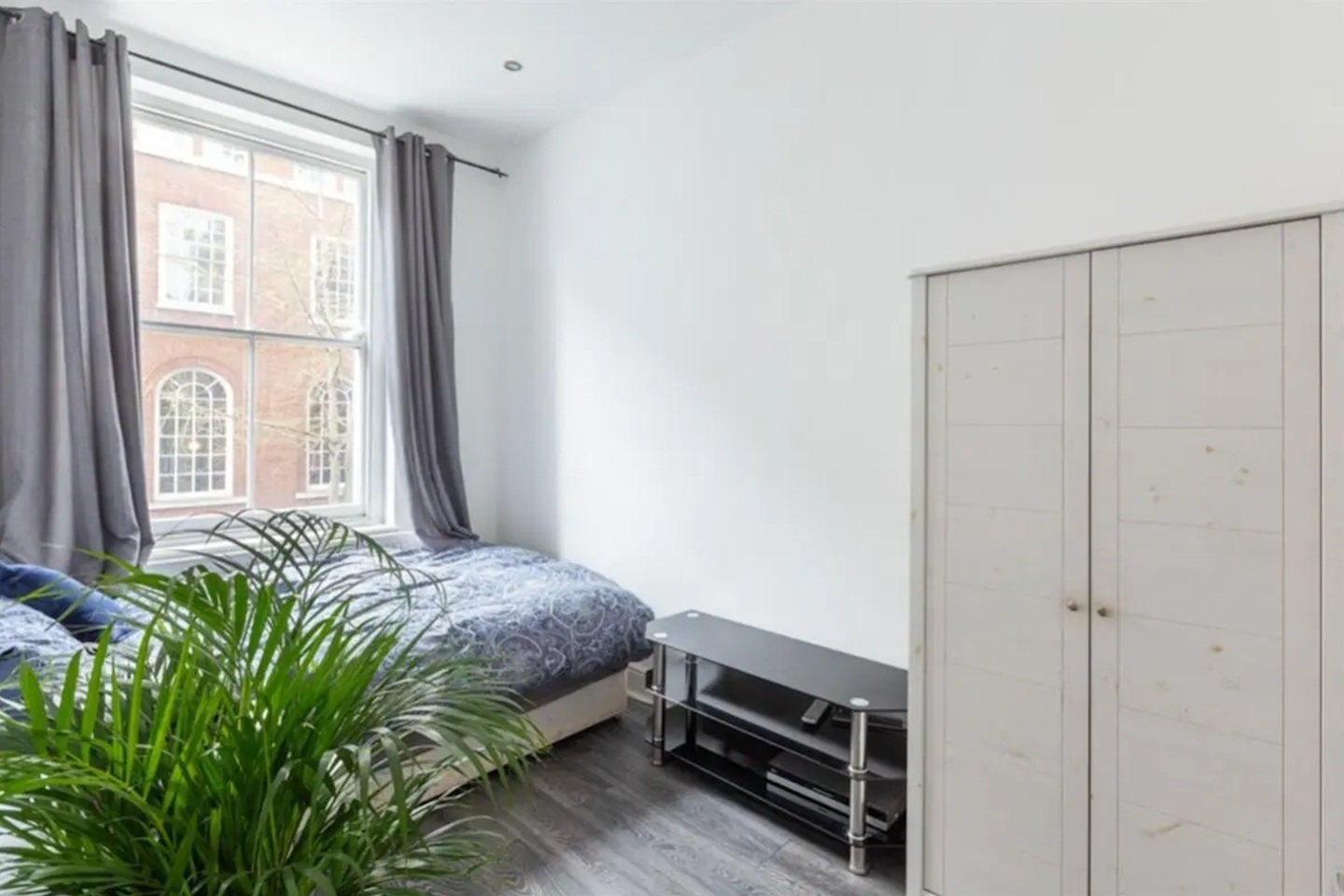 Additional image 2 of 2 Bed Flat, Seymour Place, W1H, N1 7GU