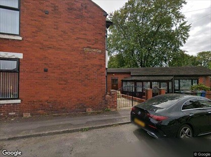 Room in a Shared House, Prestwich, M25