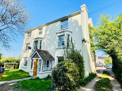 2 Bed Flat, Hastings Road, TN33