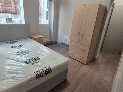 Room in a Shared House, West St, DA8