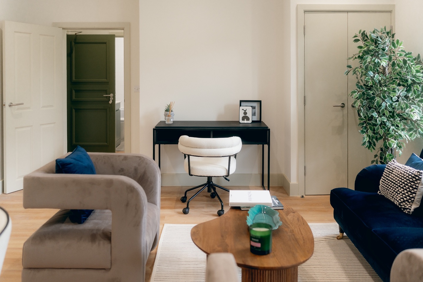 1 Bed Flat, St Lawrence House, OX2