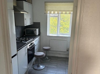 Room in a Shared Flat, Lydden Court, SE9
