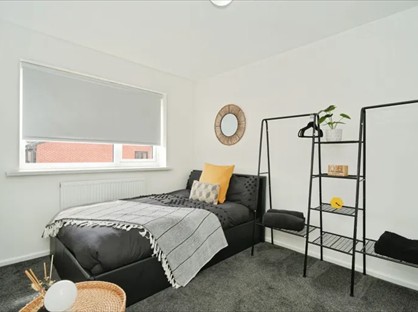 2 Bed Semi-Detached House, Albert St, BL9
