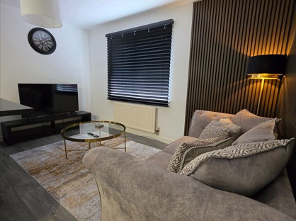 Room in a Shared House, Beeches Bank, S2