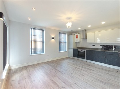 1 Bed Flat, Henry Road, EN4