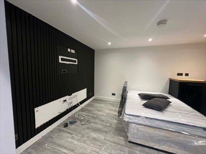 Room in a Shared House, Westminster Close, TW14