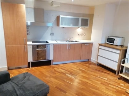 1 Bed Flat, Vachel Road, RG1