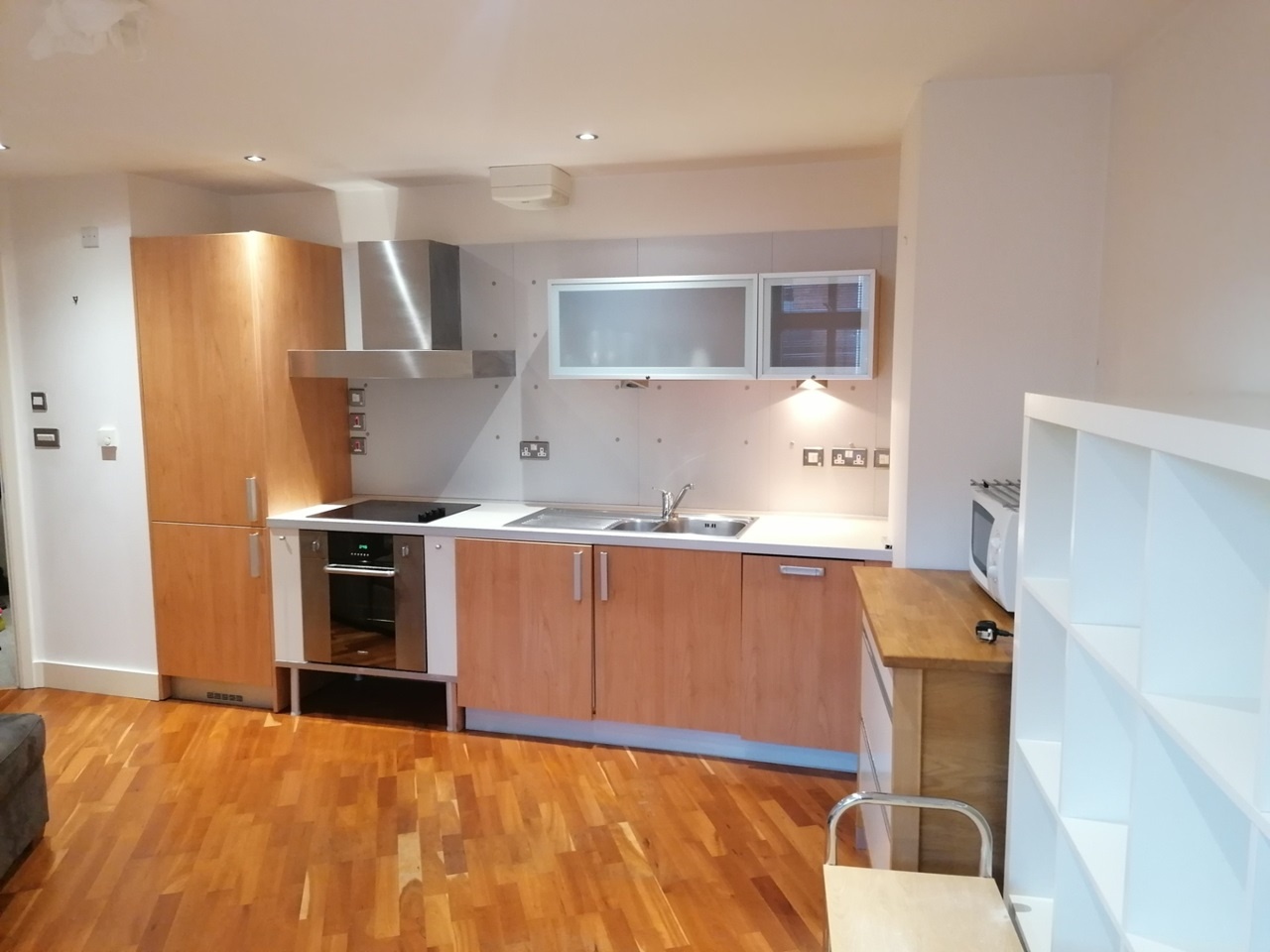 1 Bed Flat, Vachel Road, RG1 photo 5