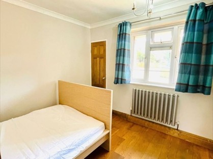 Room in a Shared Flat, Ilford, IG3