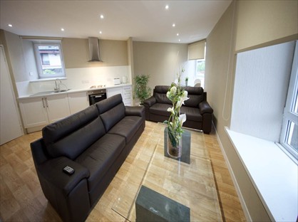 2 Bed Flat, Mid Road, DD3