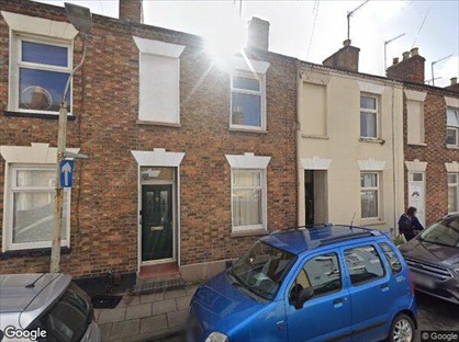 2 Bed Terraced House, Townsend St, GL51