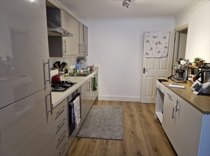 1 Bed Flat, Dwight Road, WD18