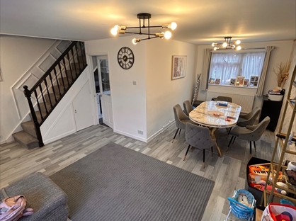 3 Bed Terraced House, Cheyne Close, LU6