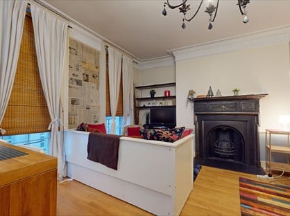 Studio Flat, Craven Street, WC2N