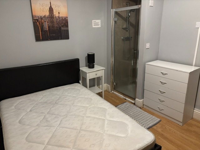 Room in a Shared House, Chester Road, B24