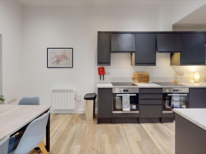 6 Bed Flat, Bar Road, TR11