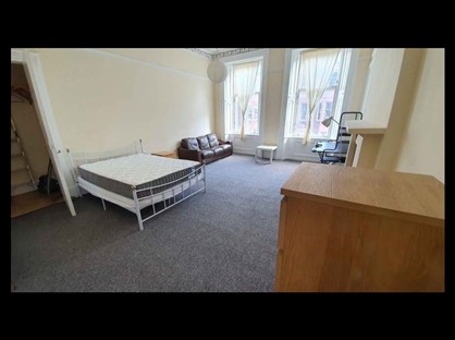 2 Bed Flat, Hill St, G3