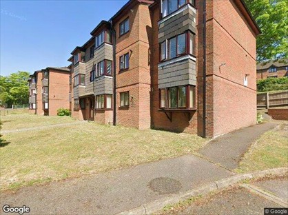 1 Bed Flat, Amber Court, GU12