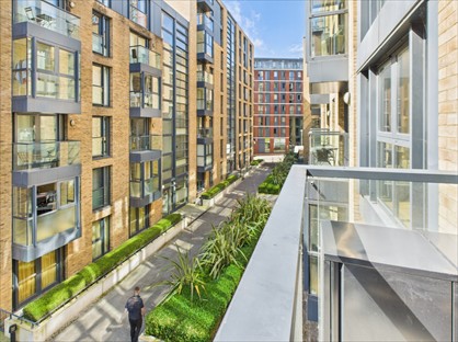2 Bed Flat, Southside, B5