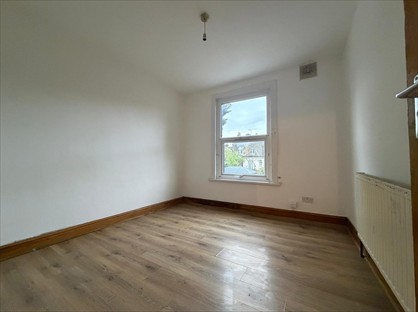 1 Bed Flat, High Road Leytonstone, E11
