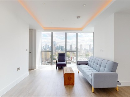 1 Bed Flat, Carrara Tower, EC1V