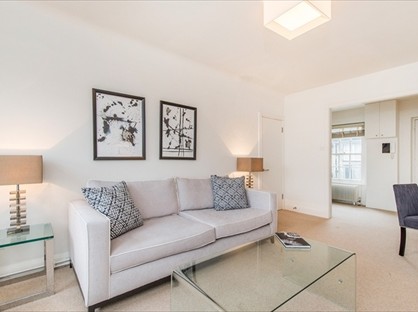 1 Bed Flat, Pelham Court, SW3