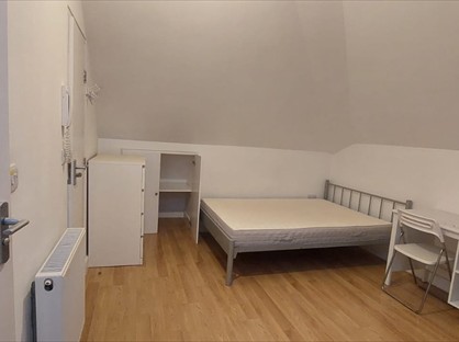 Studio Flat, Garratt Road, HA8