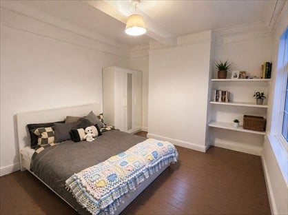 Room in a Shared Flat, Bolton Crescent, SE5