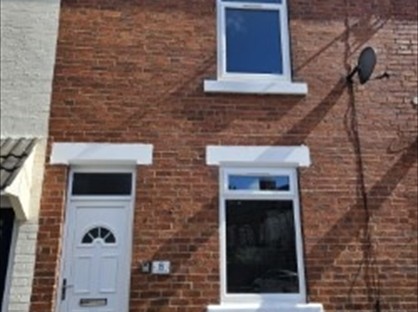 2 Bed Terraced House, Pontefract Terrace, WF9