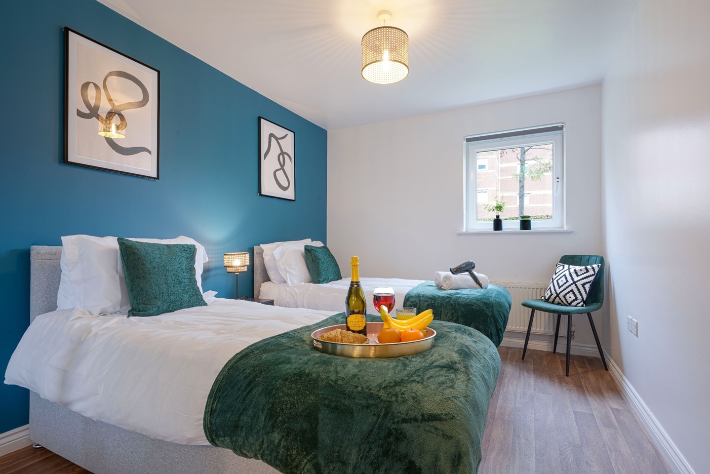 1 Bed Flat, Thackhall St, CV2