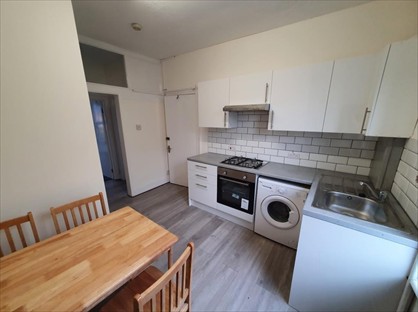 1 Bed Flat, York Road, IG1