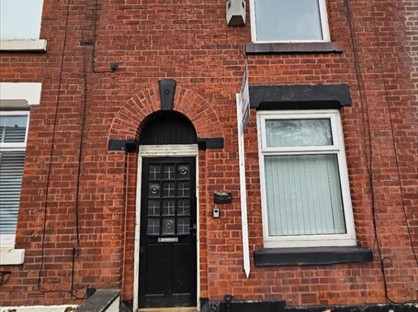 2 Bed Terraced House, Fields New Road, OL9