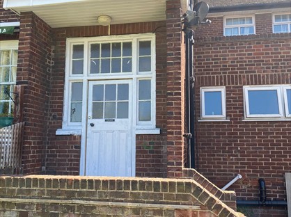 Room in a Shared Flat, Kings Walk, RM17