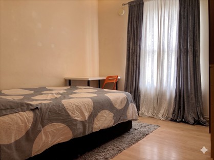 Room in a Shared Flat, Wapping, E1W