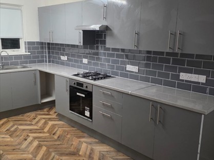 3 Bed Terraced House, Orchard Place, ME10