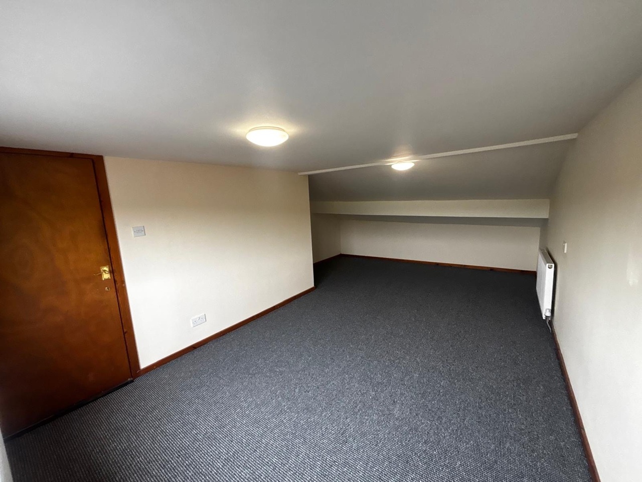 4 Bed Semi-Detached House, Bloomfield Road, PR6 – photo 13