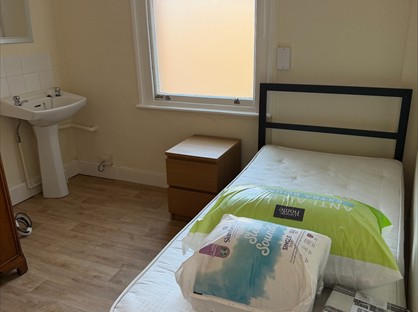 Room in a Shared House, Cromwell St, GL1