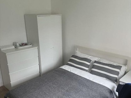 Room in a Shared Flat, Longbridge Road, IG11