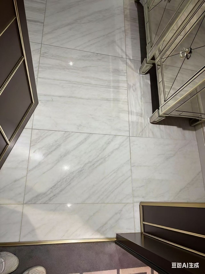 Additional image 5 of 2 Bed Flat, Lincoin Square, WC2A, N1 7GU