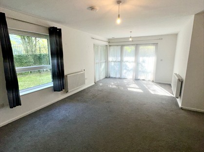 2 bed flat/apartment for rent in 2 Bed Flat, Brunel Place, RH10