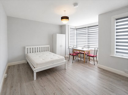 1 Bed Flat, Winchester Road, N9